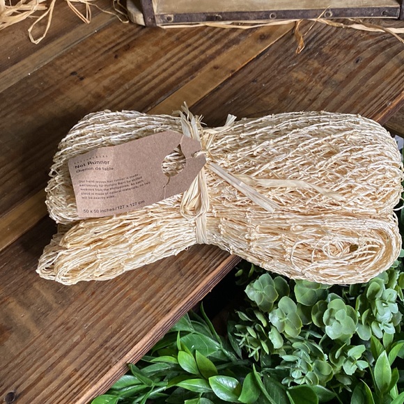 Pottery Barn Hand Woven Abaca Large Net Table Runner Nautical Natural Decoration - Picture 2 of 11